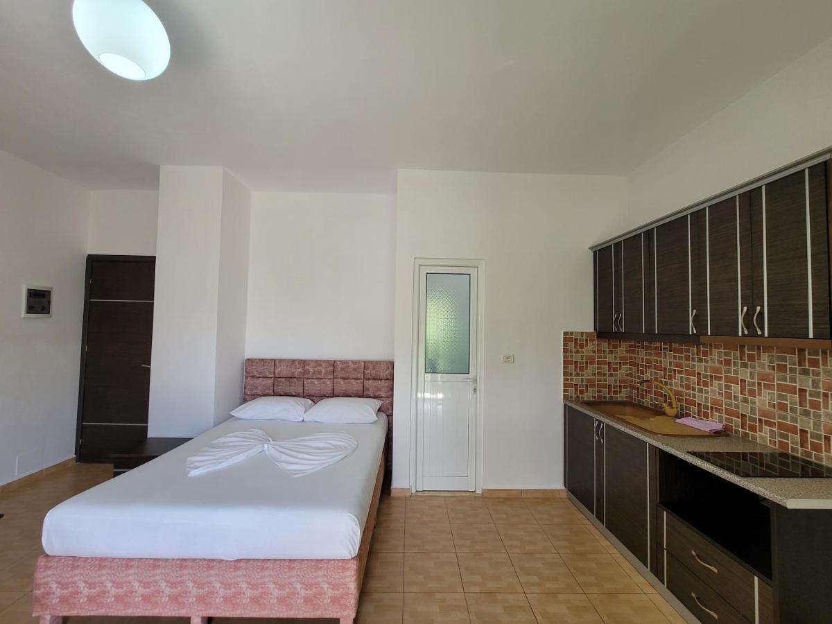 קסאמיל Villa Roku מראה חיצוני תמונה