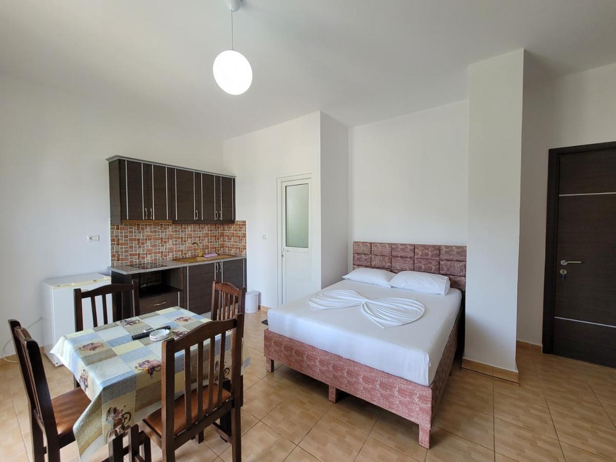קסאמיל Villa Roku מראה חיצוני תמונה
