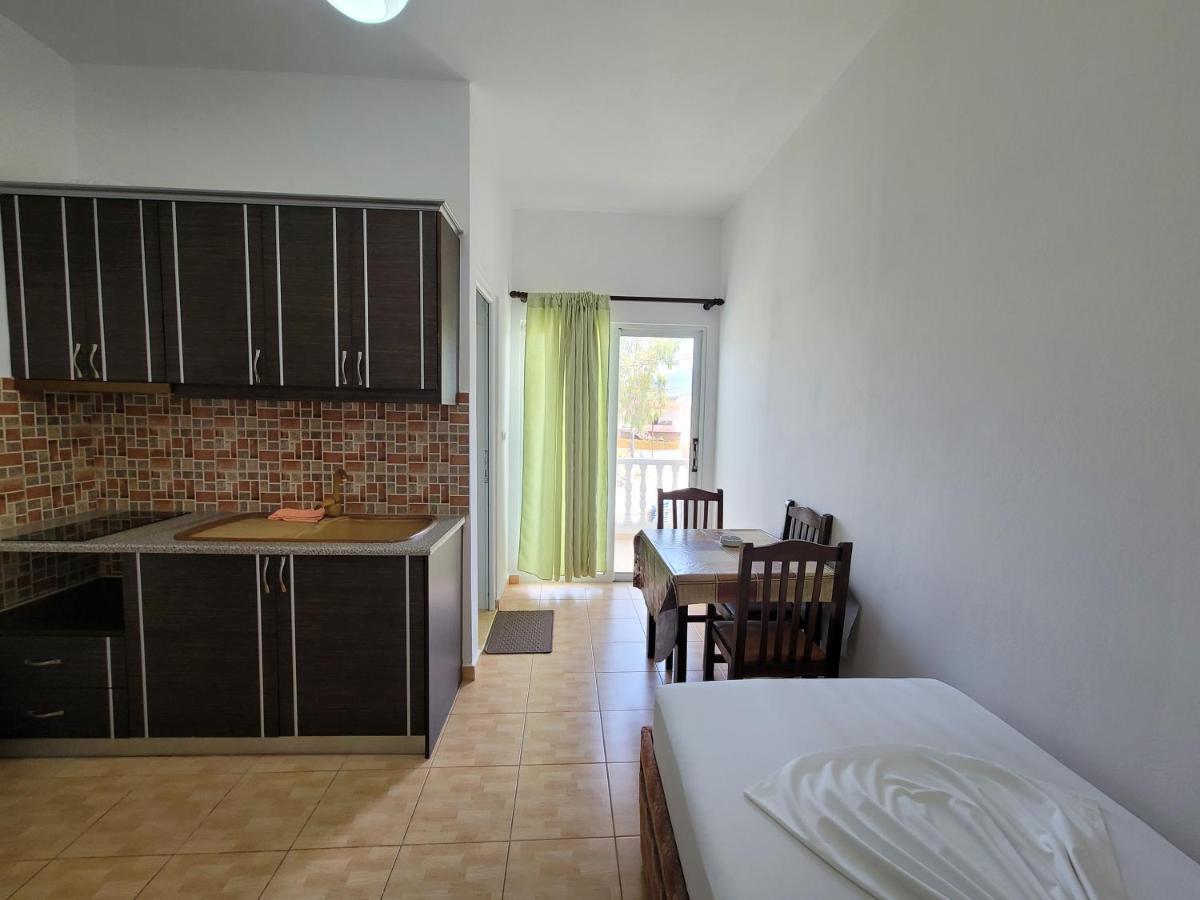 קסאמיל Villa Roku מראה חיצוני תמונה
